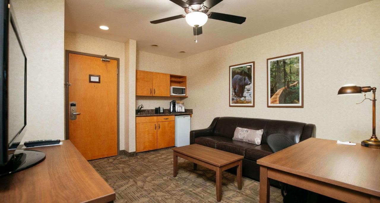 Western Inn&suites Valemount